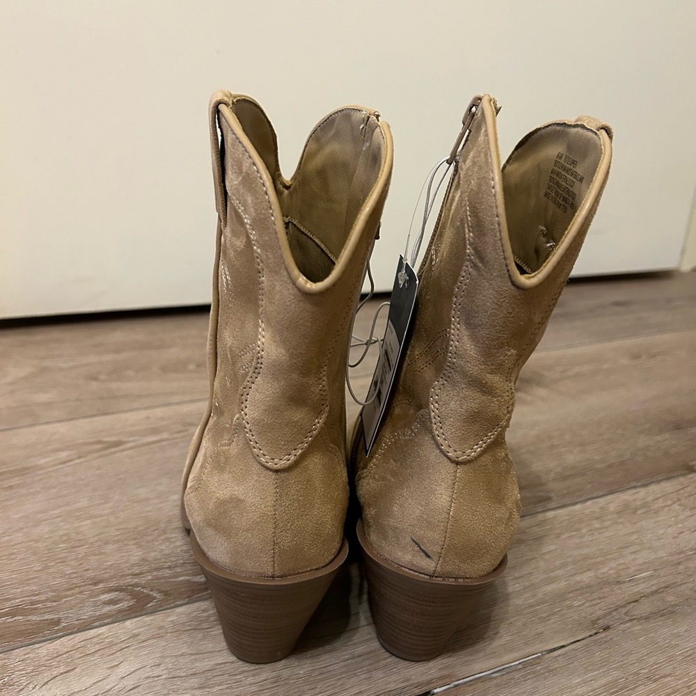 Western Booties - Picture 3 of 5